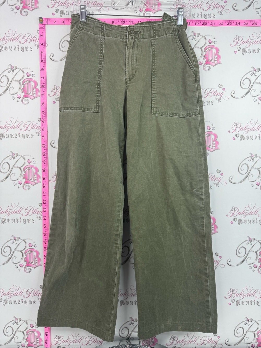 Levi's premium wide leg pants military cargo Olive Green Wide-Leg Cargo Pants